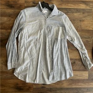 Women’s Button up